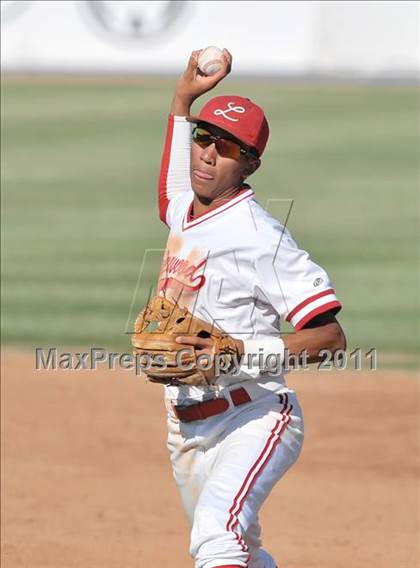 Thumbnail 3 in JW North vs. Lakewood (CIF SS D1 Semifinal) photogallery.