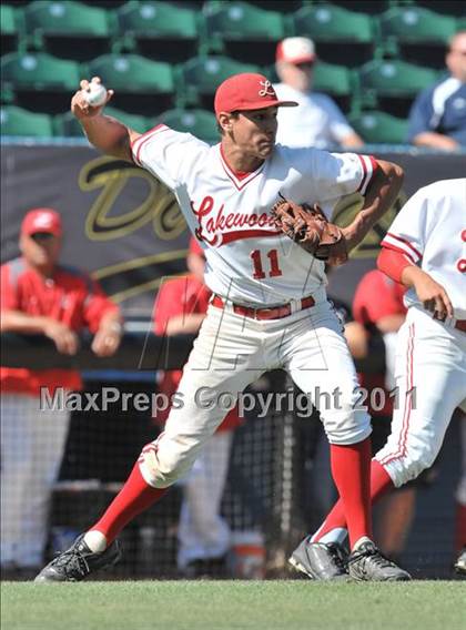 Thumbnail 1 in JW North vs. Lakewood (CIF SS D1 Semifinal) photogallery.