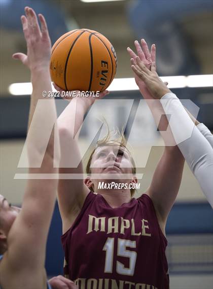 Thumbnail 3 in Maple Mountain @ Westlake photogallery.