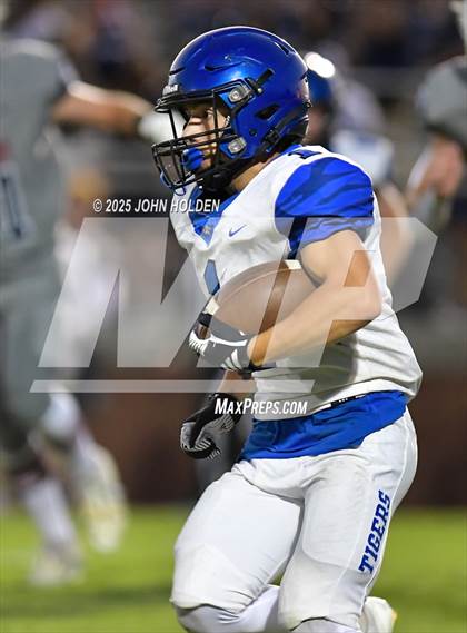 Thumbnail 2 in Newkirk @ Casady photogallery.