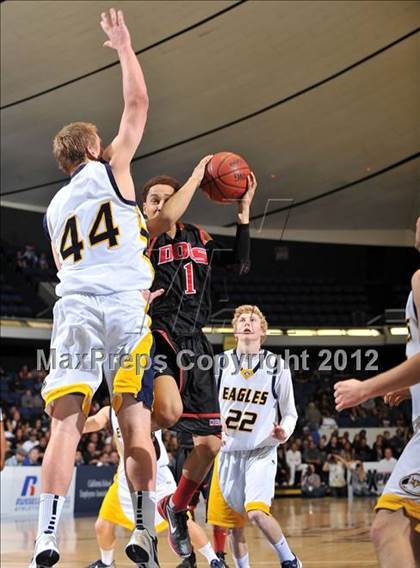 Thumbnail 3 in Arroyo Grande vs. Pasadena (CIF SS D3AAA Final) photogallery.
