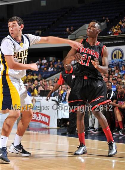 Thumbnail 3 in Arroyo Grande vs. Pasadena (CIF SS D3AAA Final) photogallery.