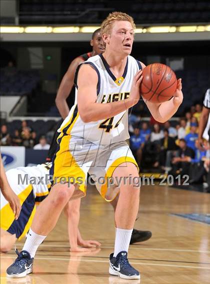 Thumbnail 3 in Arroyo Grande vs. Pasadena (CIF SS D3AAA Final) photogallery.