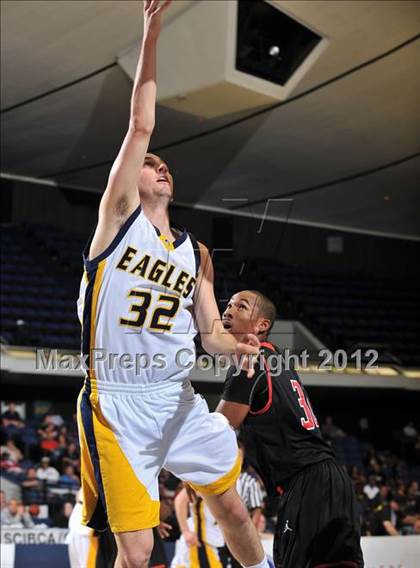 Thumbnail 2 in Arroyo Grande vs. Pasadena (CIF SS D3AAA Final) photogallery.