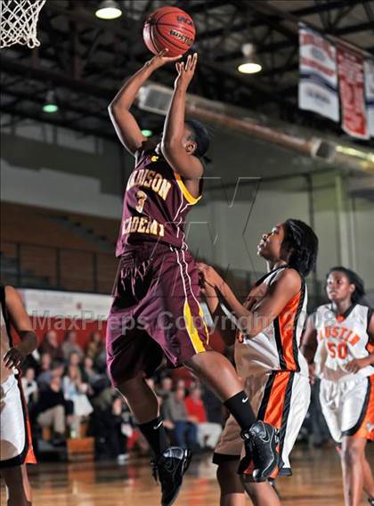 Thumbnail 2 in Madison Academy vs. Austin (Huntsville Times Ladies Classic) photogallery.