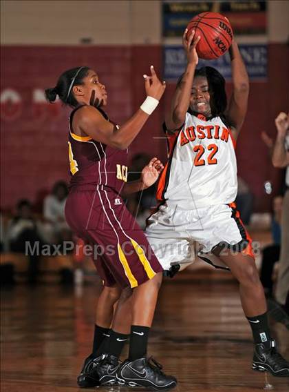 Thumbnail 1 in Madison Academy vs. Austin (Huntsville Times Ladies Classic) photogallery.