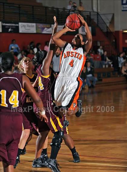 Thumbnail 2 in Madison Academy vs. Austin (Huntsville Times Ladies Classic) photogallery.