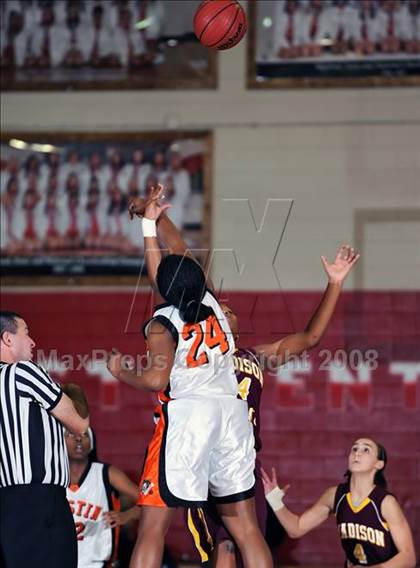 Thumbnail 1 in Madison Academy vs. Austin (Huntsville Times Ladies Classic) photogallery.