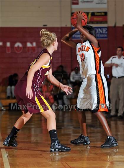 Thumbnail 1 in Madison Academy vs. Austin (Huntsville Times Ladies Classic) photogallery.