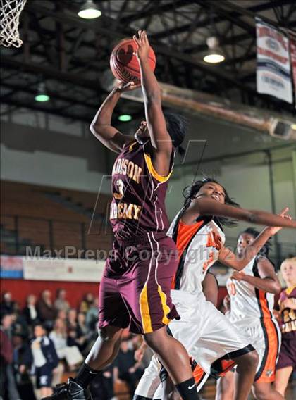Thumbnail 1 in Madison Academy vs. Austin (Huntsville Times Ladies Classic) photogallery.
