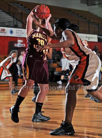 Thumbnail 3 in Madison Academy vs. Austin (Huntsville Times Ladies Classic) photogallery.
