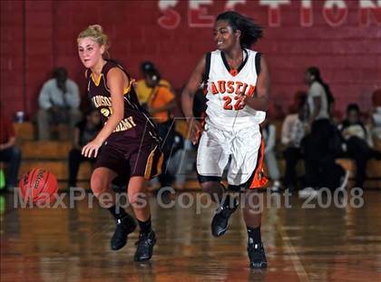 Thumbnail 1 in Madison Academy vs. Austin (Huntsville Times Ladies Classic) photogallery.