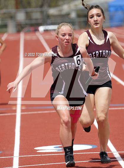 Thumbnail 1 in Longs Peak League Meet photogallery.