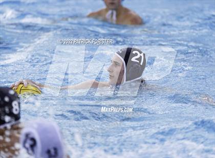 Thumbnail 2 in Highlands vs. Harlan photogallery.