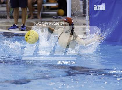 Thumbnail 1 in Highlands vs. Harlan photogallery.