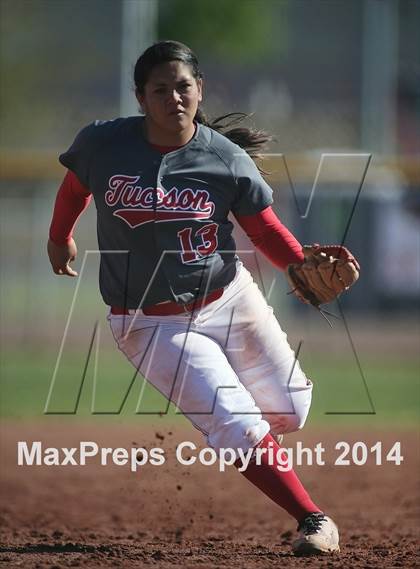 Thumbnail 2 in Tucson High Magnet School vs Marana (Tucson High Badger Invitational) photogallery.