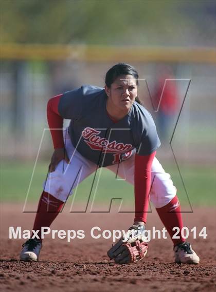 Thumbnail 2 in Tucson High Magnet School vs Marana (Tucson High Badger Invitational) photogallery.