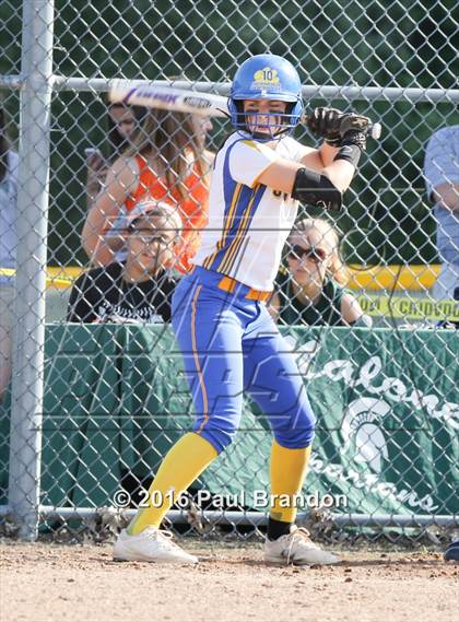 Thumbnail 2 in Seymour vs. Stonington (CIAC Class M Semifinal) photogallery.