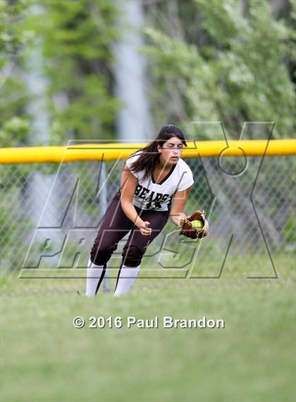 Thumbnail 1 in Seymour vs. Stonington (CIAC Class M Semifinal) photogallery.