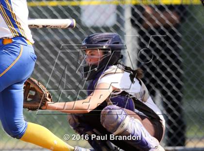 Thumbnail 2 in Seymour vs. Stonington (CIAC Class M Semifinal) photogallery.
