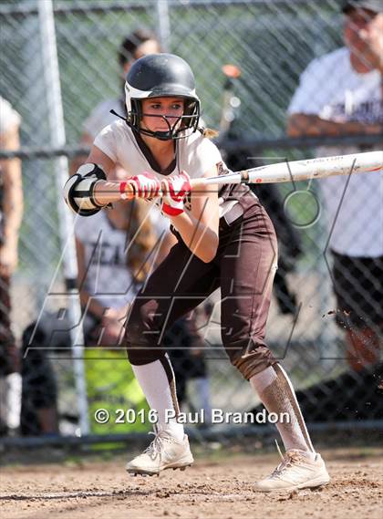 Thumbnail 1 in Seymour vs. Stonington (CIAC Class M Semifinal) photogallery.