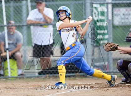 Thumbnail 3 in Seymour vs. Stonington (CIAC Class M Semifinal) photogallery.