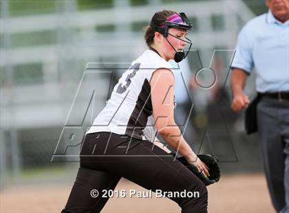 Thumbnail 1 in Seymour vs. Stonington (CIAC Class M Semifinal) photogallery.
