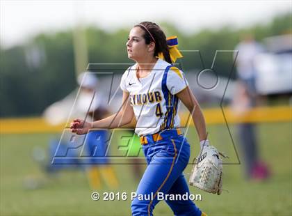 Thumbnail 3 in Seymour vs. Stonington (CIAC Class M Semifinal) photogallery.