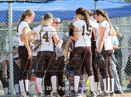 Thumbnail 1 in Seymour vs. Stonington (CIAC Class M Semifinal) photogallery.