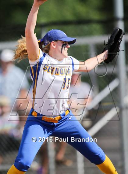 Thumbnail 2 in Seymour vs. Stonington (CIAC Class M Semifinal) photogallery.