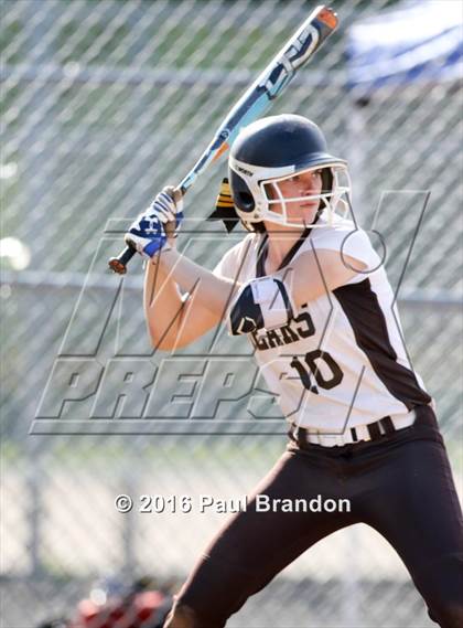 Thumbnail 2 in Seymour vs. Stonington (CIAC Class M Semifinal) photogallery.