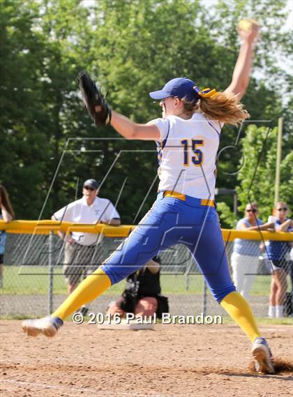 Thumbnail 3 in Seymour vs. Stonington (CIAC Class M Semifinal) photogallery.