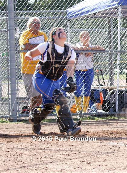 Thumbnail 3 in Seymour vs. Stonington (CIAC Class M Semifinal) photogallery.