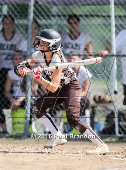 Thumbnail 1 in Seymour vs. Stonington (CIAC Class M Semifinal) photogallery.