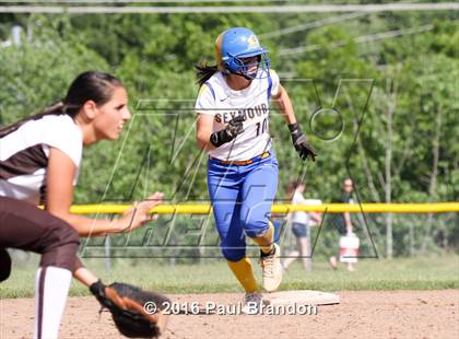 Thumbnail 1 in Seymour vs. Stonington (CIAC Class M Semifinal) photogallery.