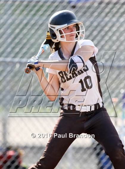 Thumbnail 3 in Seymour vs. Stonington (CIAC Class M Semifinal) photogallery.