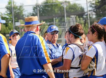 Thumbnail 3 in Seymour vs. Stonington (CIAC Class M Semifinal) photogallery.