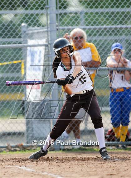 Thumbnail 2 in Seymour vs. Stonington (CIAC Class M Semifinal) photogallery.