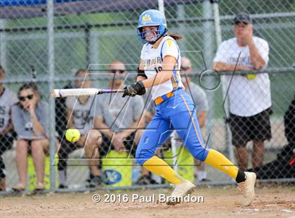 Thumbnail 3 in Seymour vs. Stonington (CIAC Class M Semifinal) photogallery.
