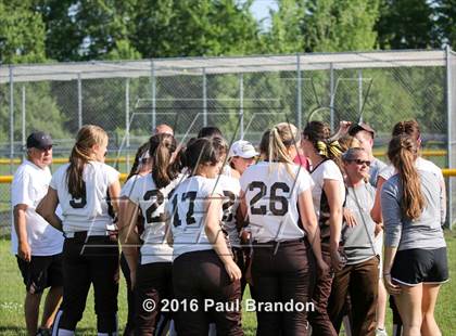 Thumbnail 3 in Seymour vs. Stonington (CIAC Class M Semifinal) photogallery.