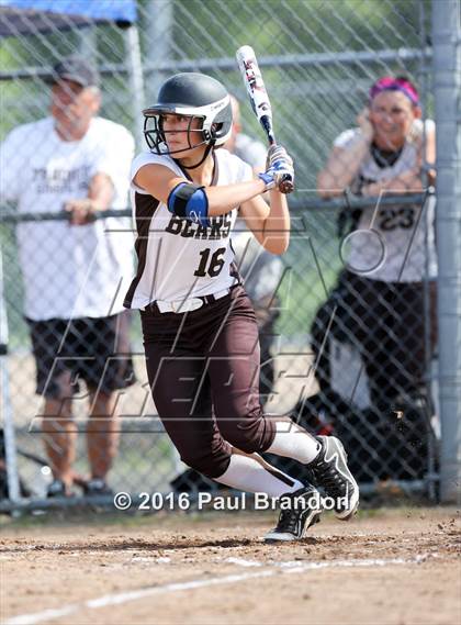 Thumbnail 1 in Seymour vs. Stonington (CIAC Class M Semifinal) photogallery.