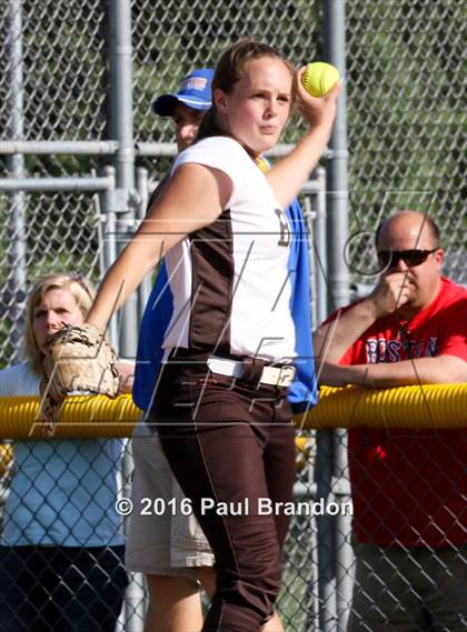 Thumbnail 1 in Seymour vs. Stonington (CIAC Class M Semifinal) photogallery.