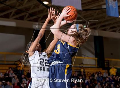 Thumbnail 2 in Massapequa vs Baldwin (Section 8 Class AA Final) photogallery.