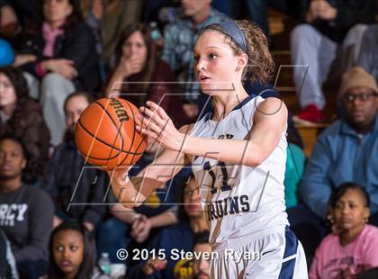 Thumbnail 2 in Massapequa vs Baldwin (Section 8 Class AA Final) photogallery.