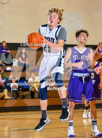 Thumbnail 3 in Yerington vs. White Pine (Serpent Classic) photogallery.
