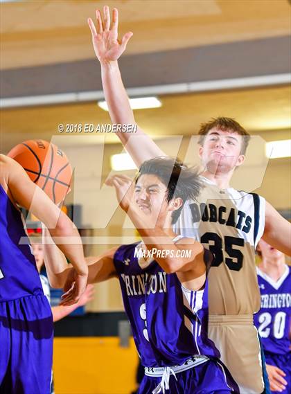 Thumbnail 1 in Yerington vs. White Pine (Serpent Classic) photogallery.