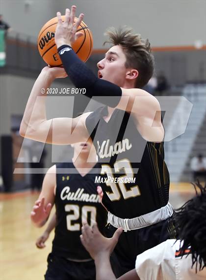 Thumbnail 2 in Cullman @ Grissom photogallery.