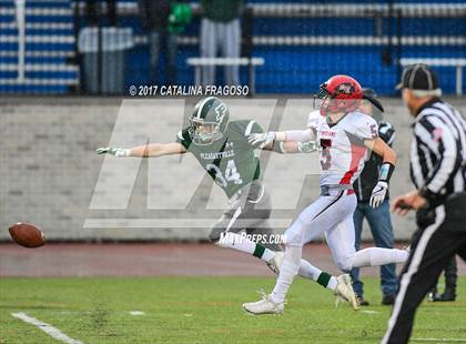 Thumbnail 3 in Glens Falls vs. Pleasantville (NYSPHSAA Class B Semifinals) photogallery.