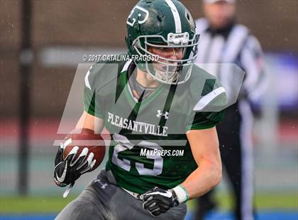 Thumbnail 3 in Glens Falls vs. Pleasantville (NYSPHSAA Class B Semifinals) photogallery.