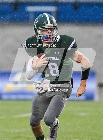 Thumbnail 1 in Glens Falls vs. Pleasantville (NYSPHSAA Class B Semifinals) photogallery.